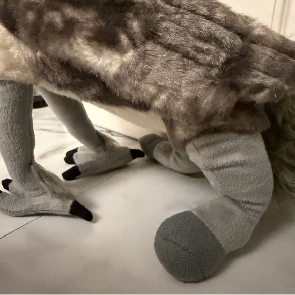 Wizarding World Harry Potter Buckbeak Hippogriff Plush – Large - Picture 4 of 9